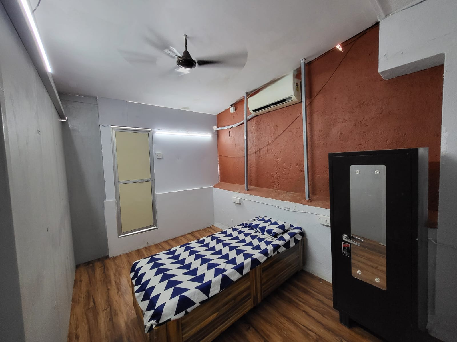 Surya Boys Paying Guest 